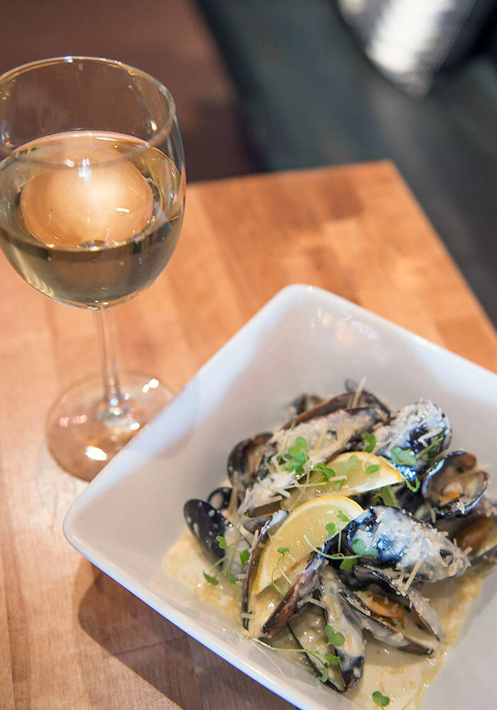 Mussels and Wine